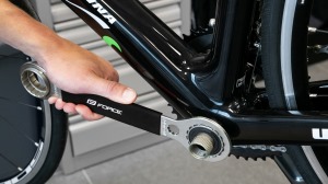 Klíč FORCE na misky Hollowtech II/BB9000/R60 3 (2)