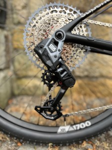 Horské kolo SUPERIOR XP 9.5 Matte Carbon / Dark Chrome 3 (2)