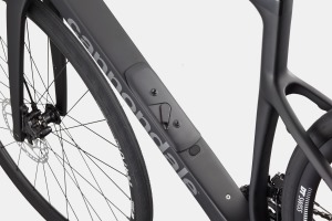 Cestný bicykel CANNONDALE Synapse Carbon 5 Black (3)