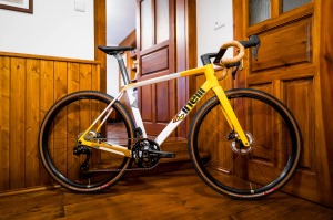 Gravel kolo CINELLI King Zydeco II Orange Safari 48/L