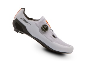 Tretry DMT KR30 White/Black 1