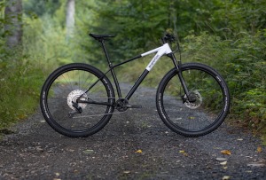 Horské kolo SUPERIOR XP 6.2 Matte black/ White 29 3 (2)