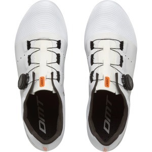 Tretry DMT KM4 2025 White (1)