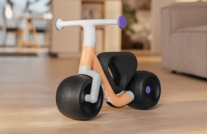 Detské odrážadlo WOOM Wow Pop Peach (6)
