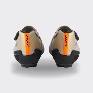 Tretry DMT KR30 Sand/Black 42,5 (6)