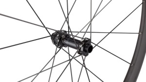 Drôt SPECIALIZED VONOA, ROUND CARBON SPOKE, 304MM, STRAIGHT-PULL, 3.5X2.2MM (TFT-A3 Ti)
