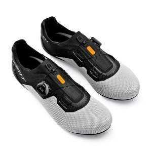Tretry DMT KR4 Black/Silver 1 (1)