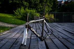 Rámová súprava CIPOLLINI RB800 White Shiny L