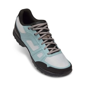 Tretry GIRO Gauge Sky Blue (1)