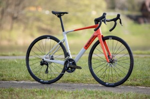Silniční kolo SUPERIOR XR 9.5 GF Gloss Grey/Red 1 (1)