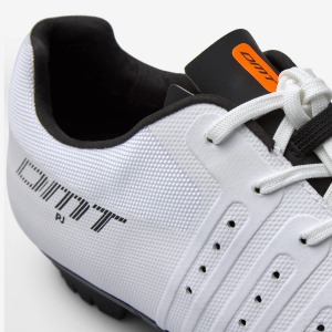 DMT KM4 PJ 2025 White_Black_5 (4)