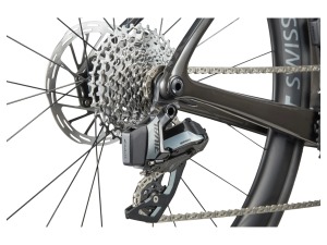 C22F6Eevo41 (2)