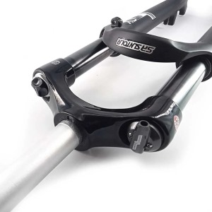 Vidlice SR SUNTOUR XCR32 Air RL-R 29 15QLC32  1 (1)