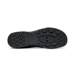 Tretry GIRO Gauge Black (3)