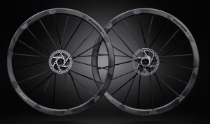 Zapletená kola LIGHTWEIGHT Pfadfinder Evo 1 (1)