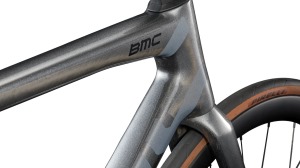 Silniční kolo BMC Teammachine SLR 01 TWO Red Carbon / Carbon 4 (3)