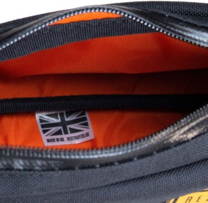 Brašna rámová RESTRAP Bolt on Tube Bag Black 4 (3)