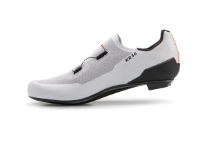 Tretry DMT KR30 White/Black 5 (4)