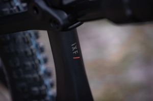 SUPERIOR iXF 9.7  Matte Carbon 29 9 (8)