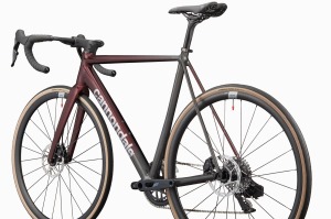 Cestný bicykel CANNONDALE CAAD14 2 Cherry Lacque (2)